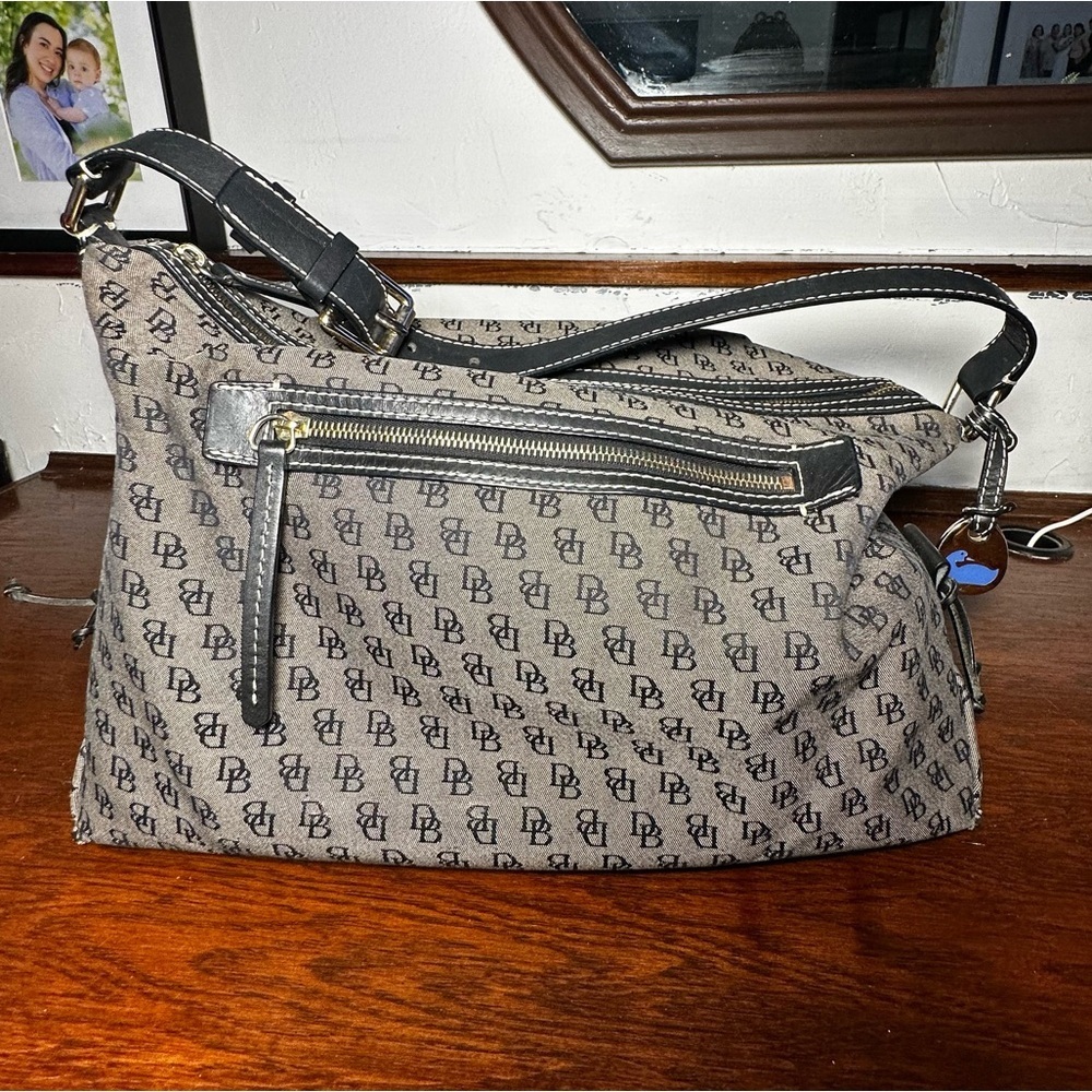 Dooney & Bourke Black Canvas & Leather Zip Top Satchel K640808 GUC